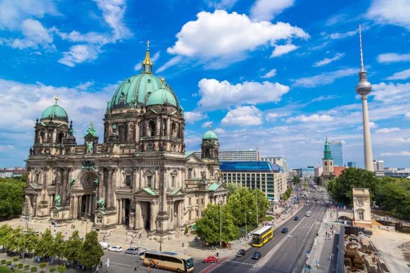 Berlin cathedral-xlarge-800px.jpg